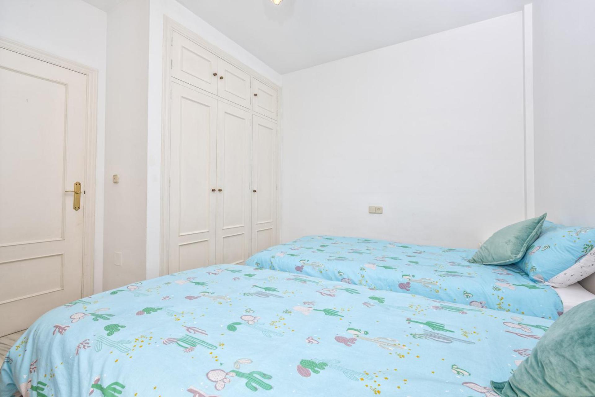 Castillo Sohail Townhouse Near The Beach By Costarentals - Ref 101 Фуeнхирола Екстериор снимка